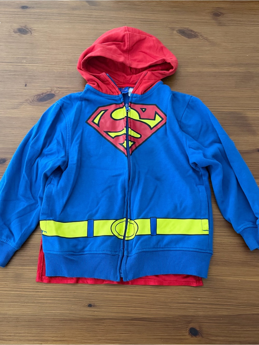 4/$13 Superman Zip Up Hoodie with Cape - Size 7